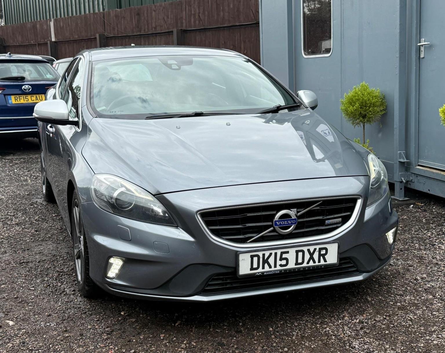 Volvo V40