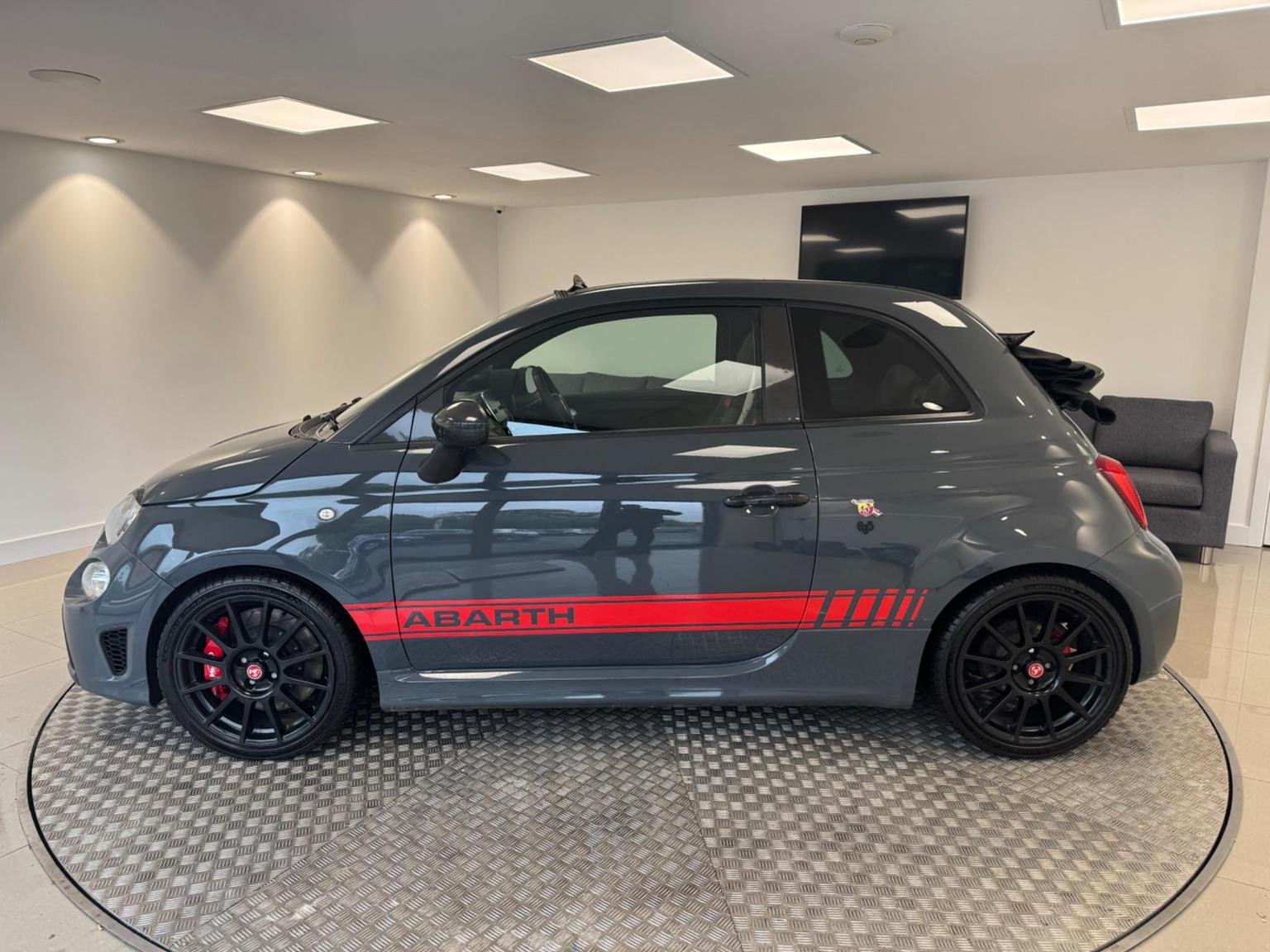Abarth 695