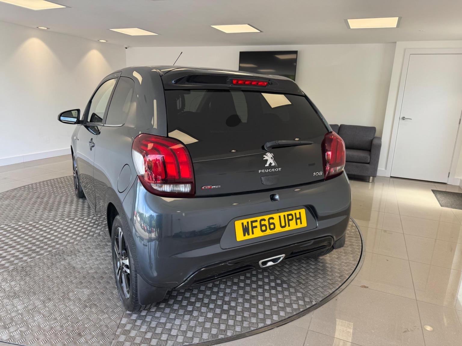 Peugeot 108