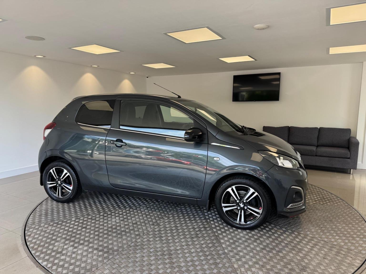 Peugeot 108
