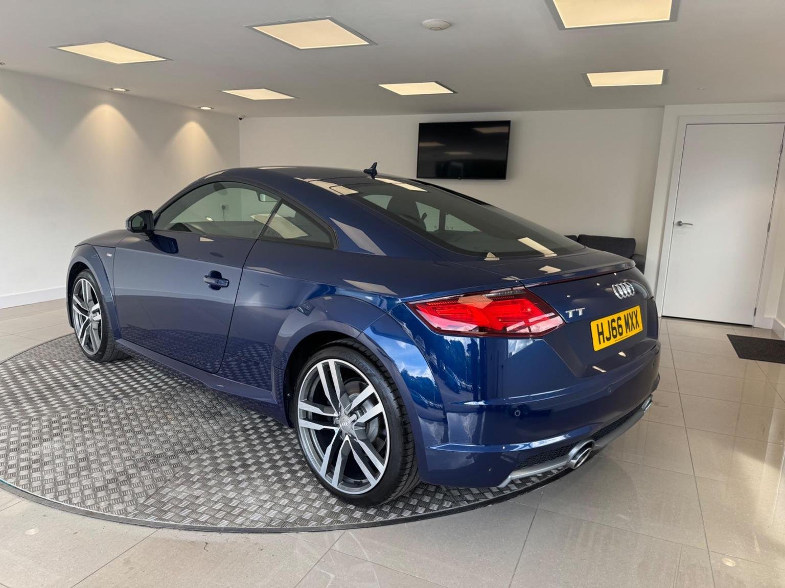 Audi TT