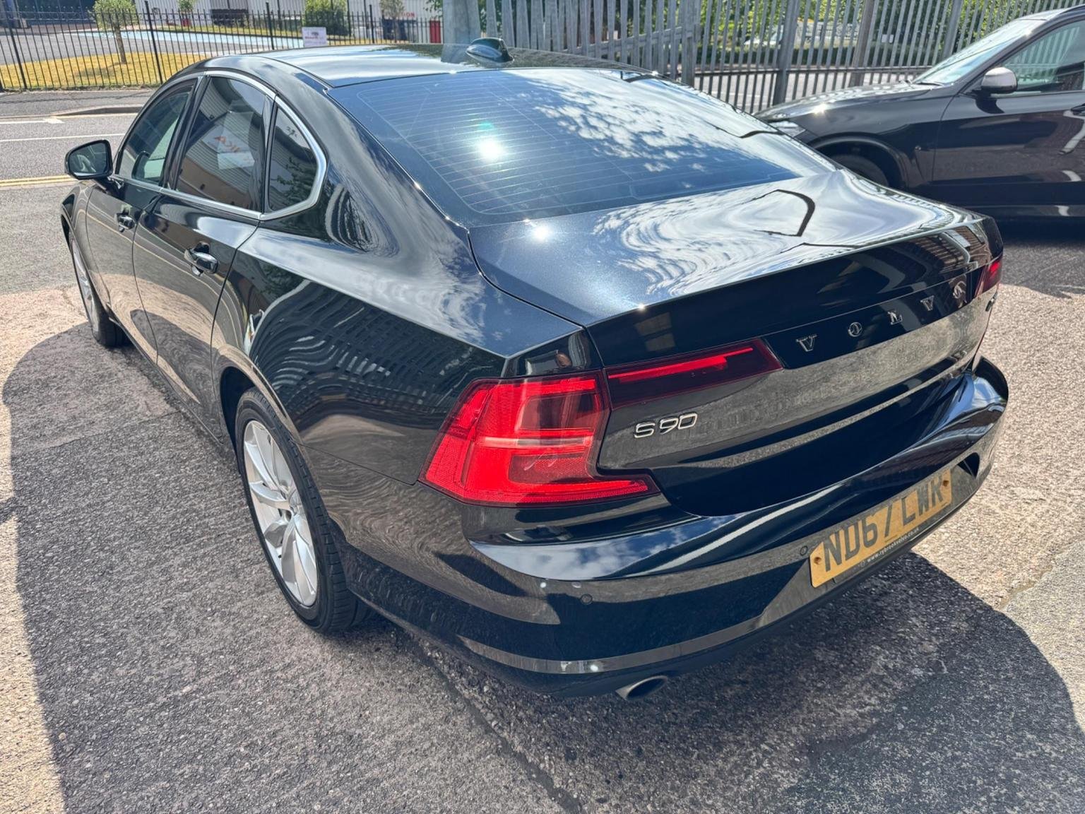 Volvo S90