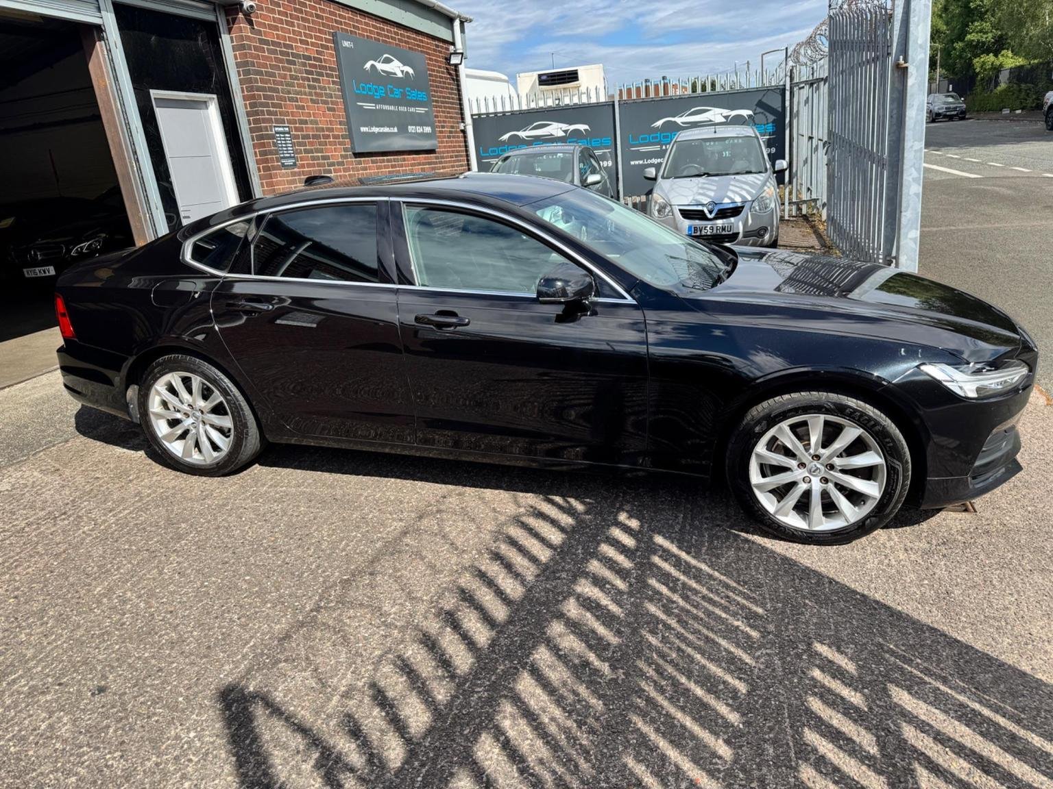 Volvo S90