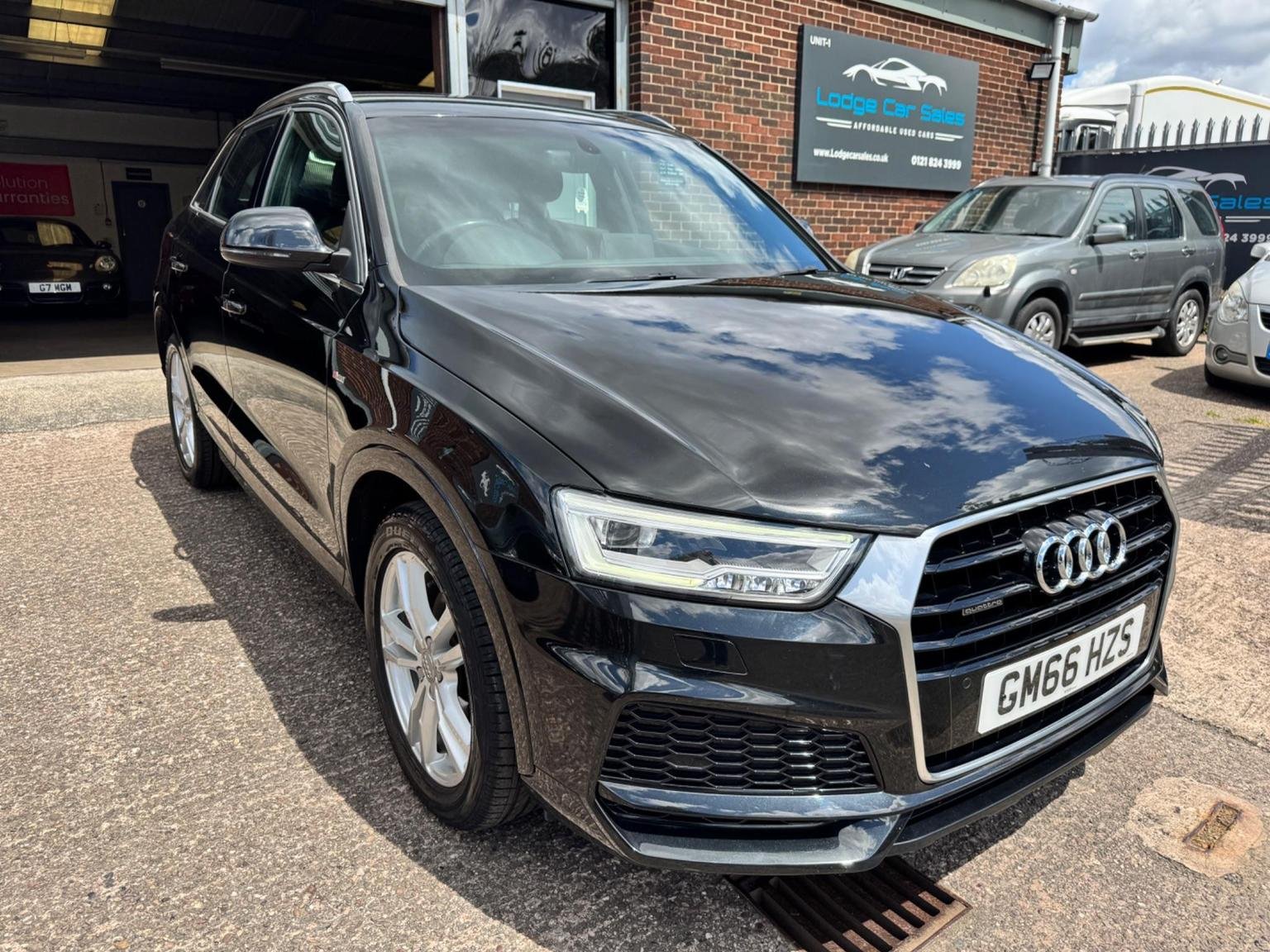 Audi Q3