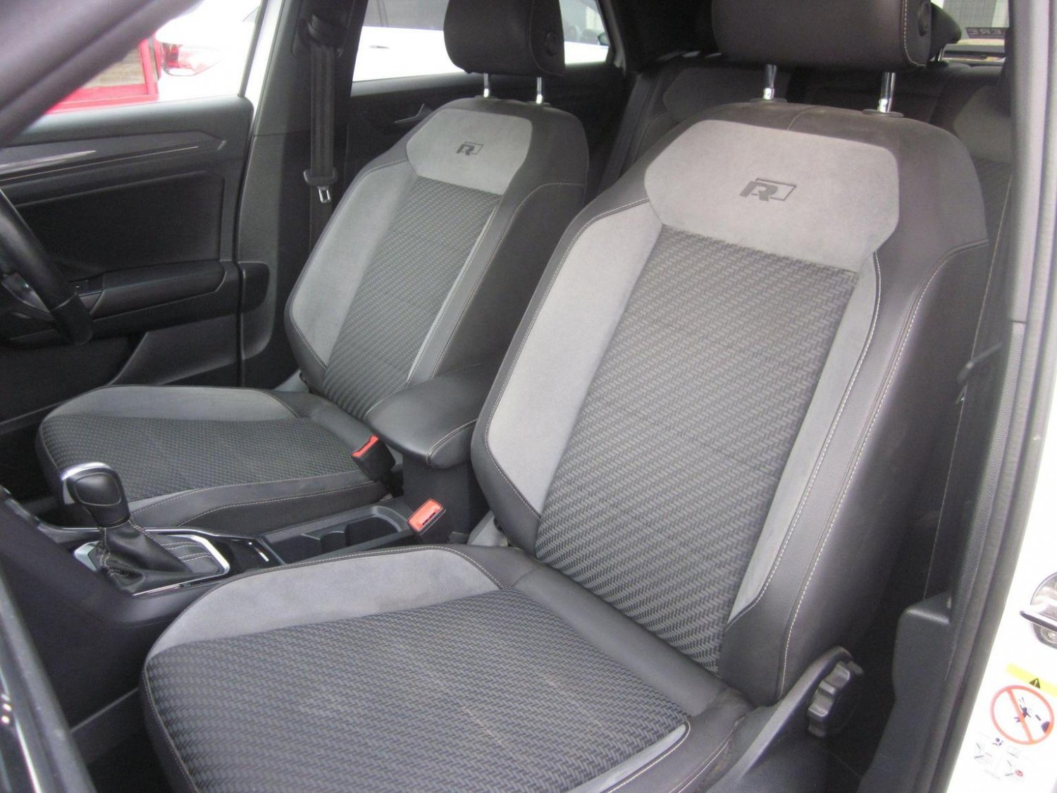 Volkswagen T Roc