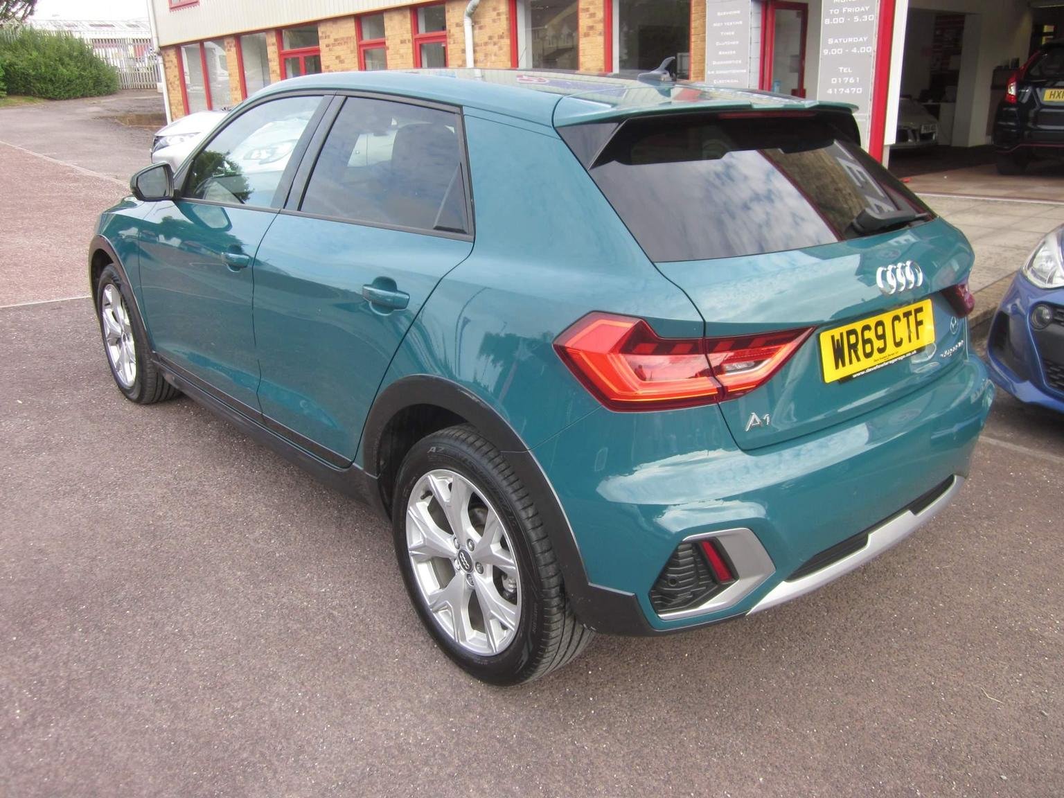 Audi A1