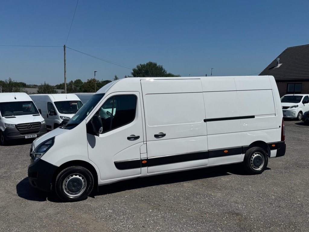 Vauxhall Movano