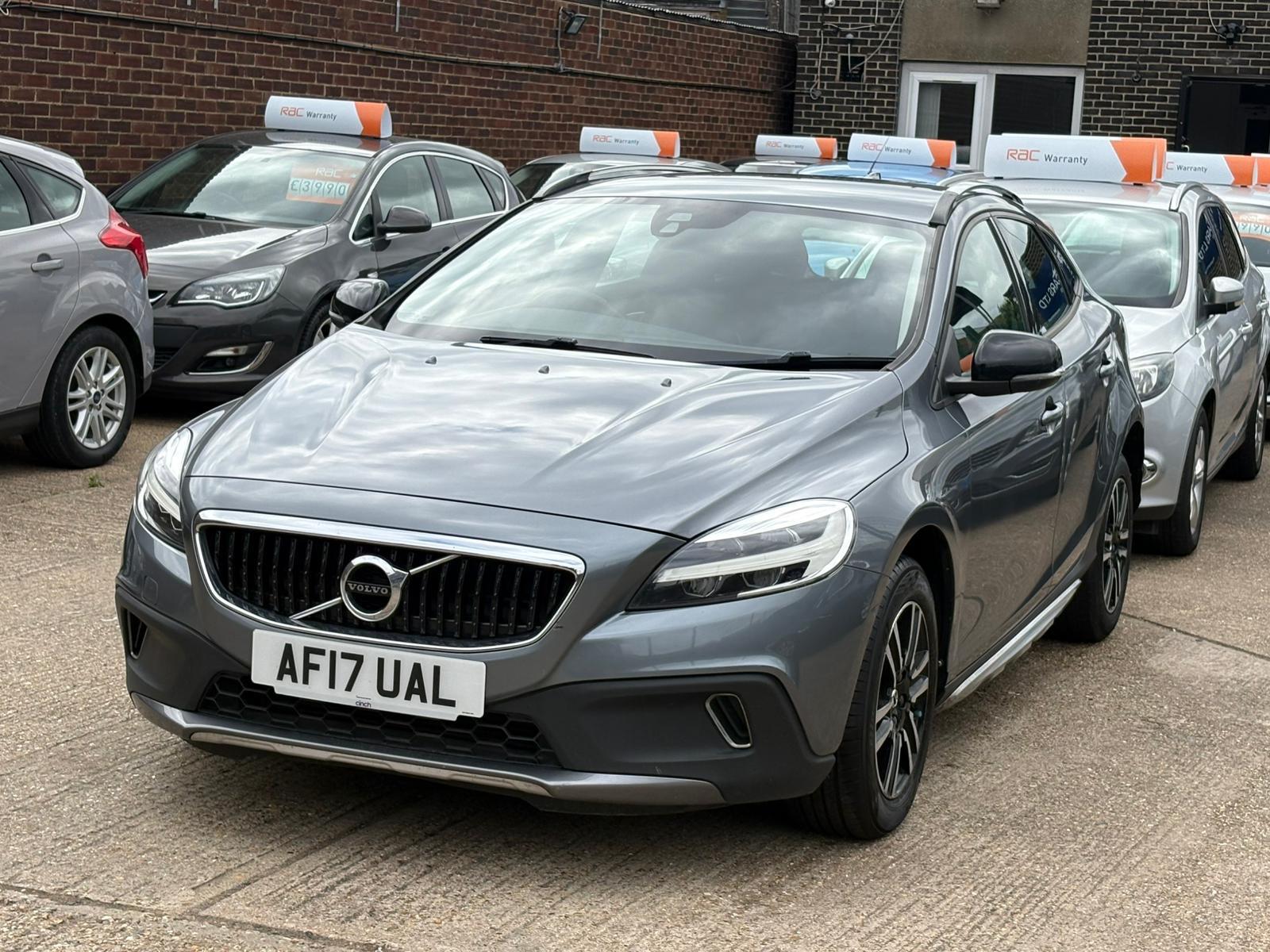 Volvo V40