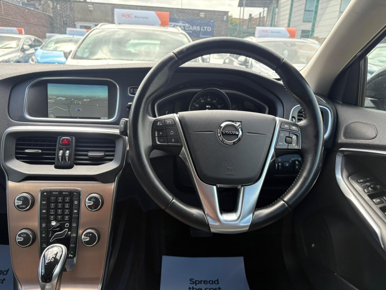 Volvo V40