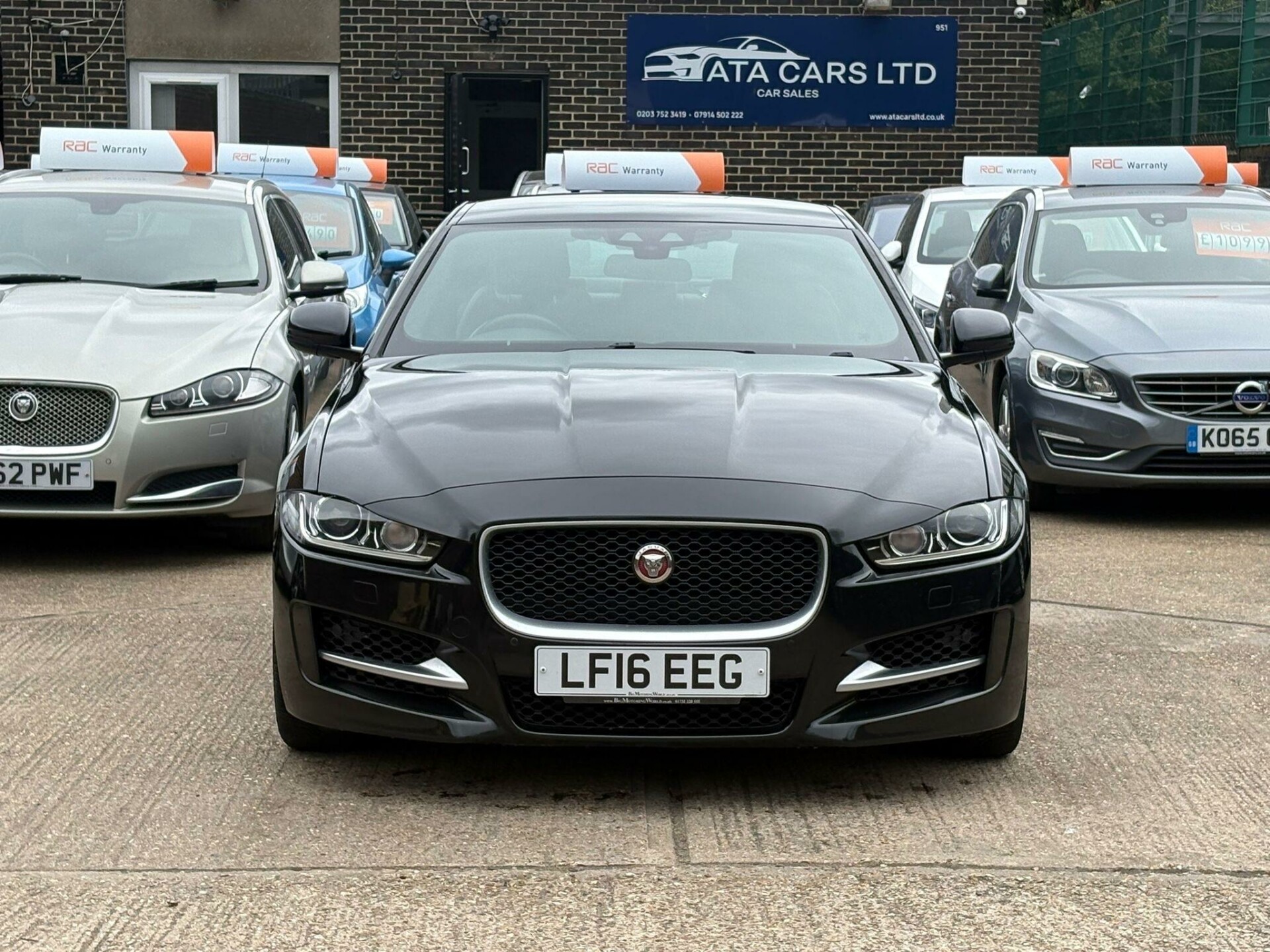 Jaguar XE