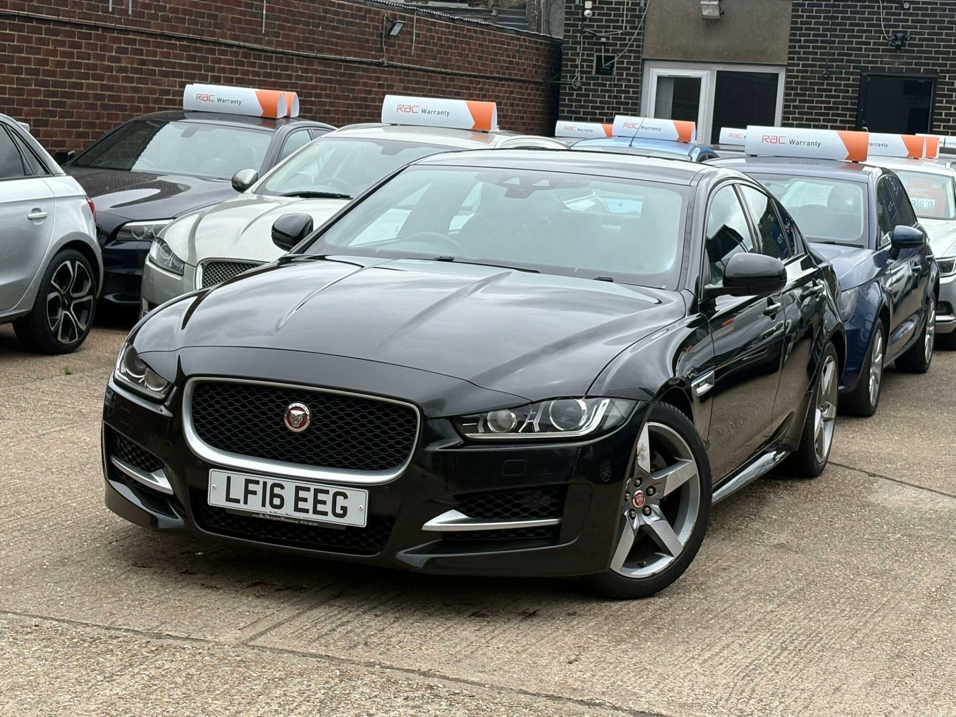 Jaguar XE