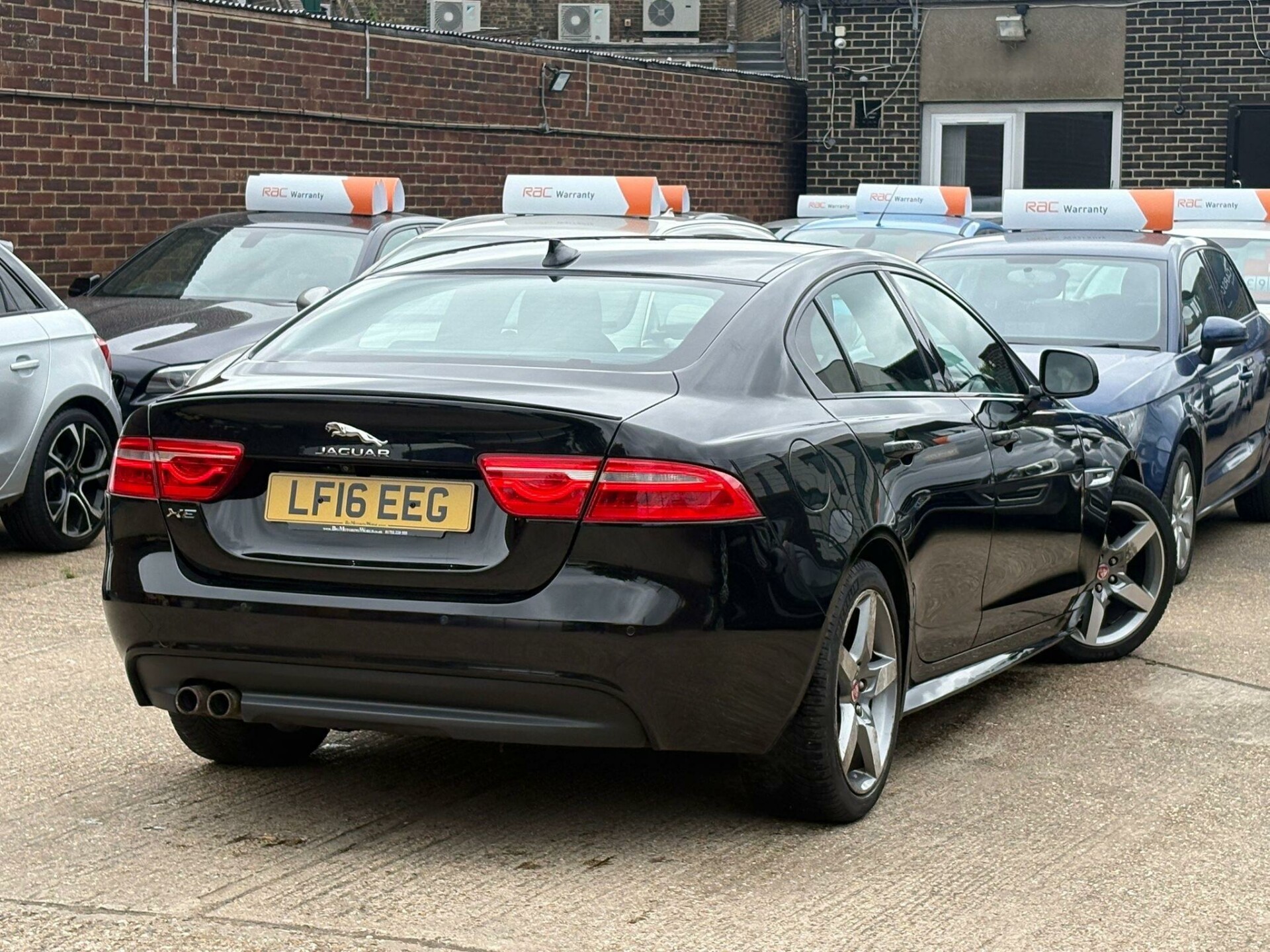 Jaguar XE