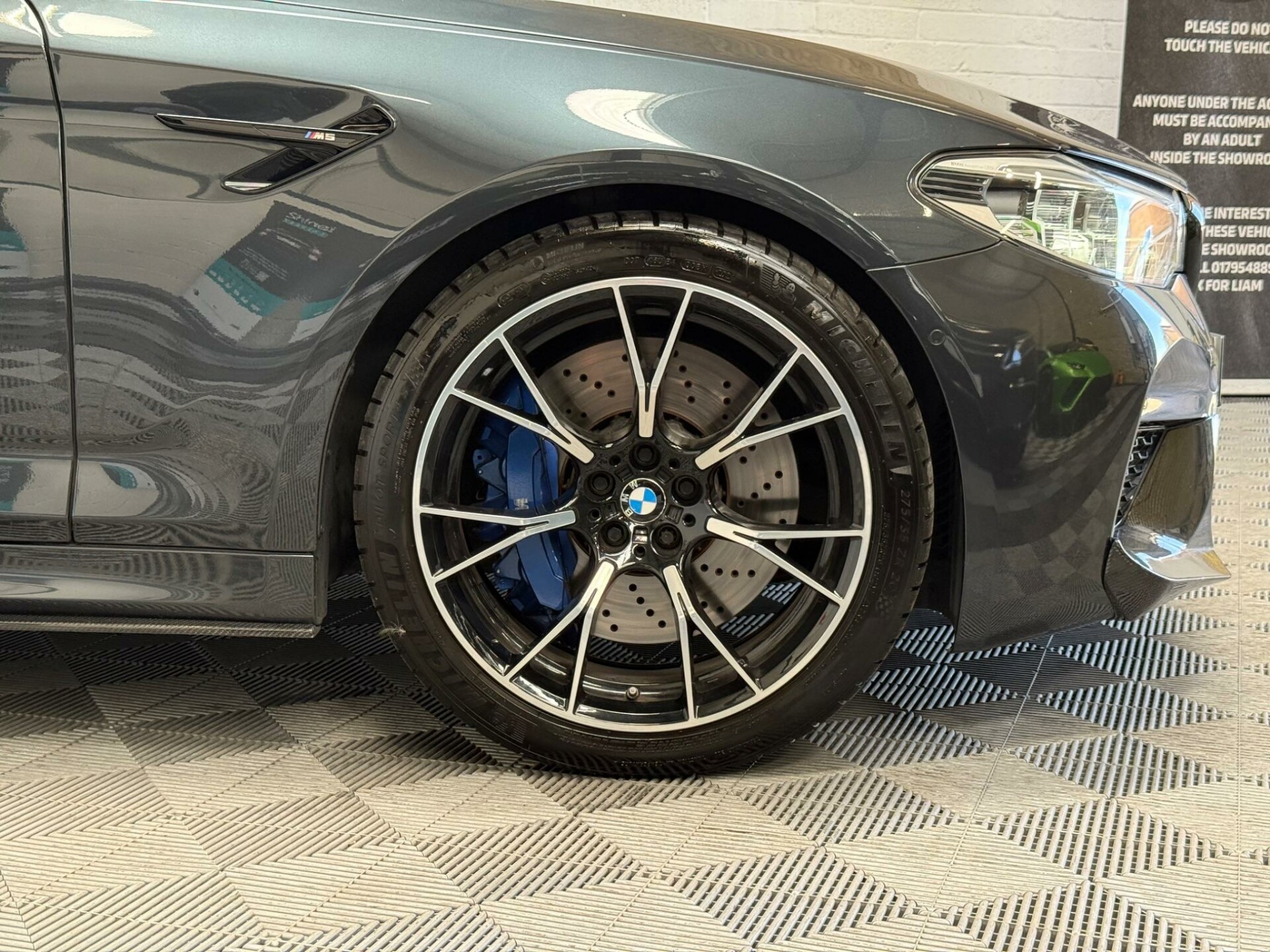 BMW M5