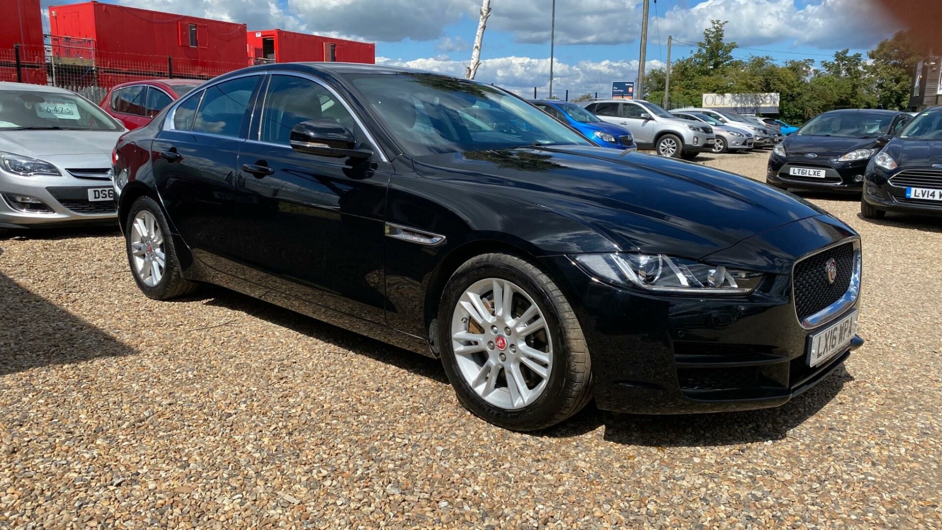 Jaguar XE