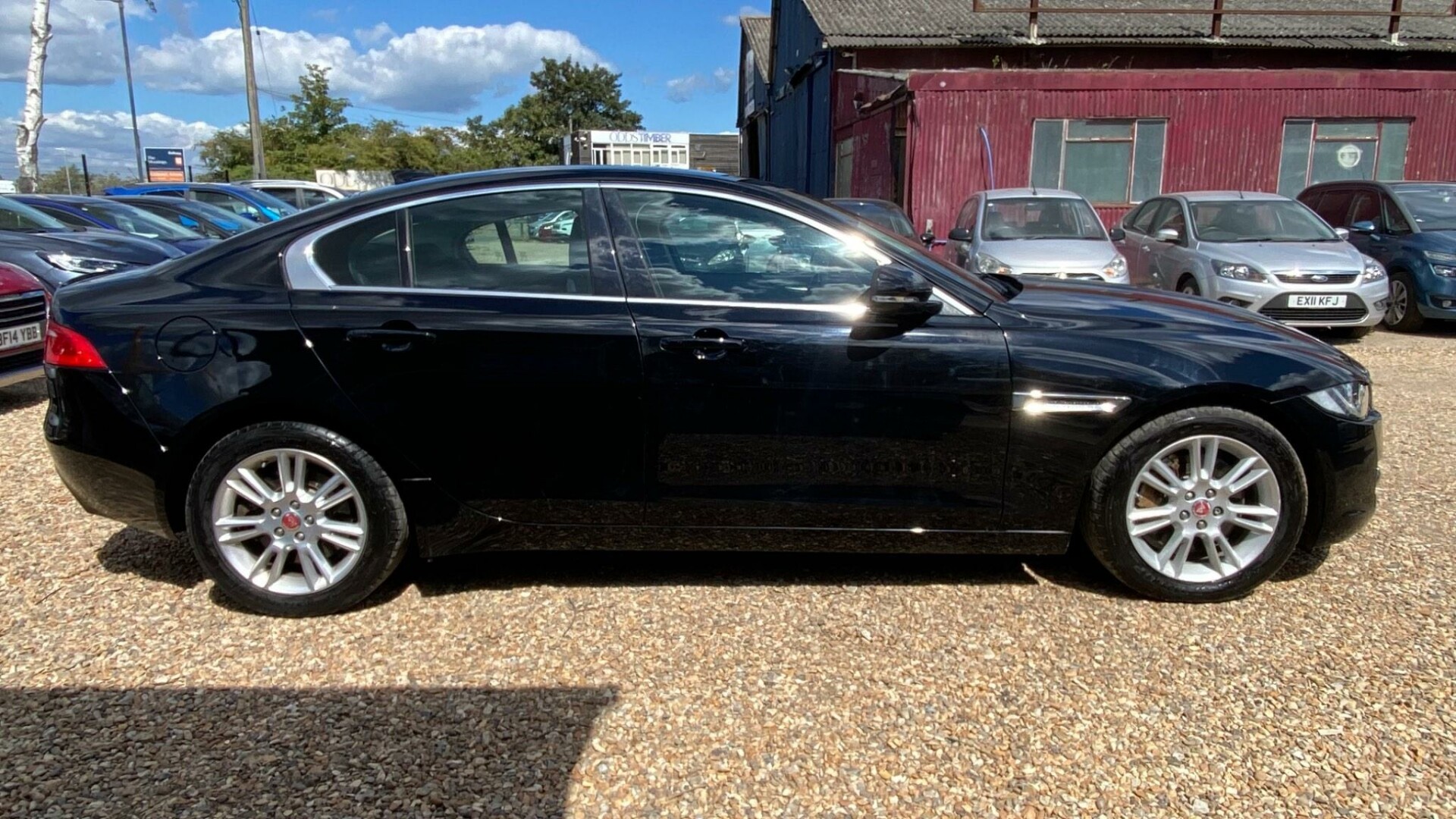 Jaguar XE