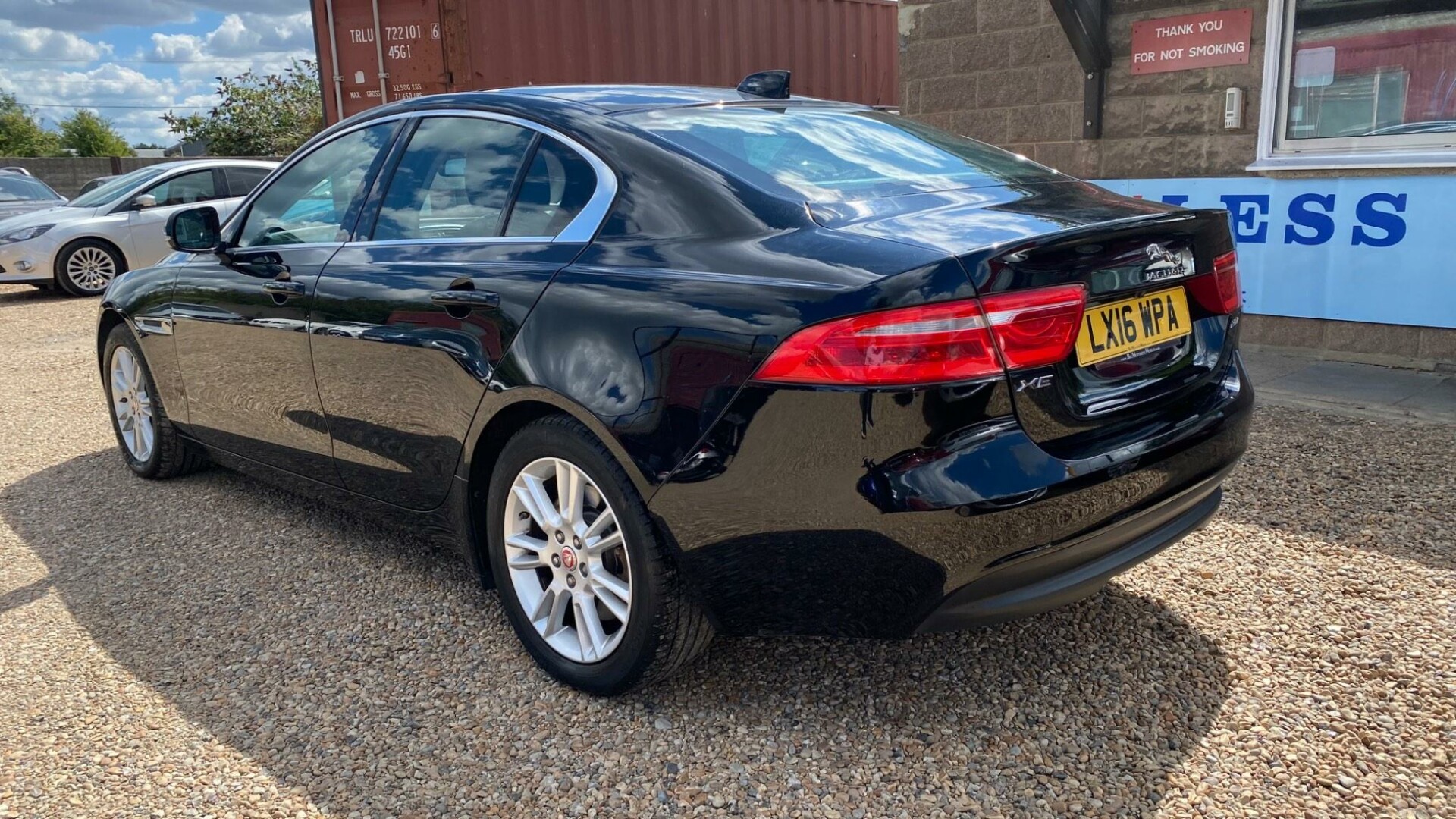 Jaguar XE