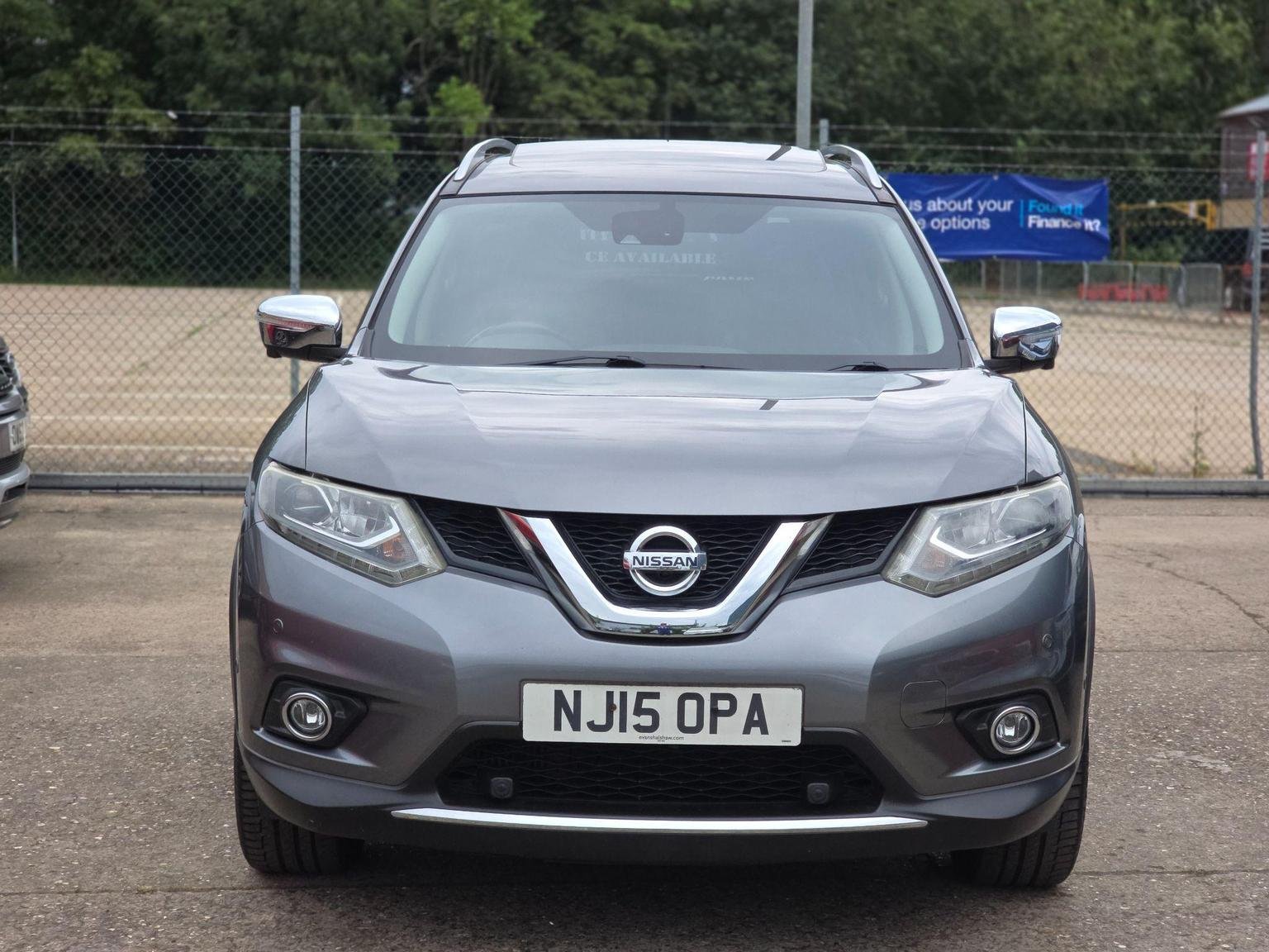 Nissan X Trail