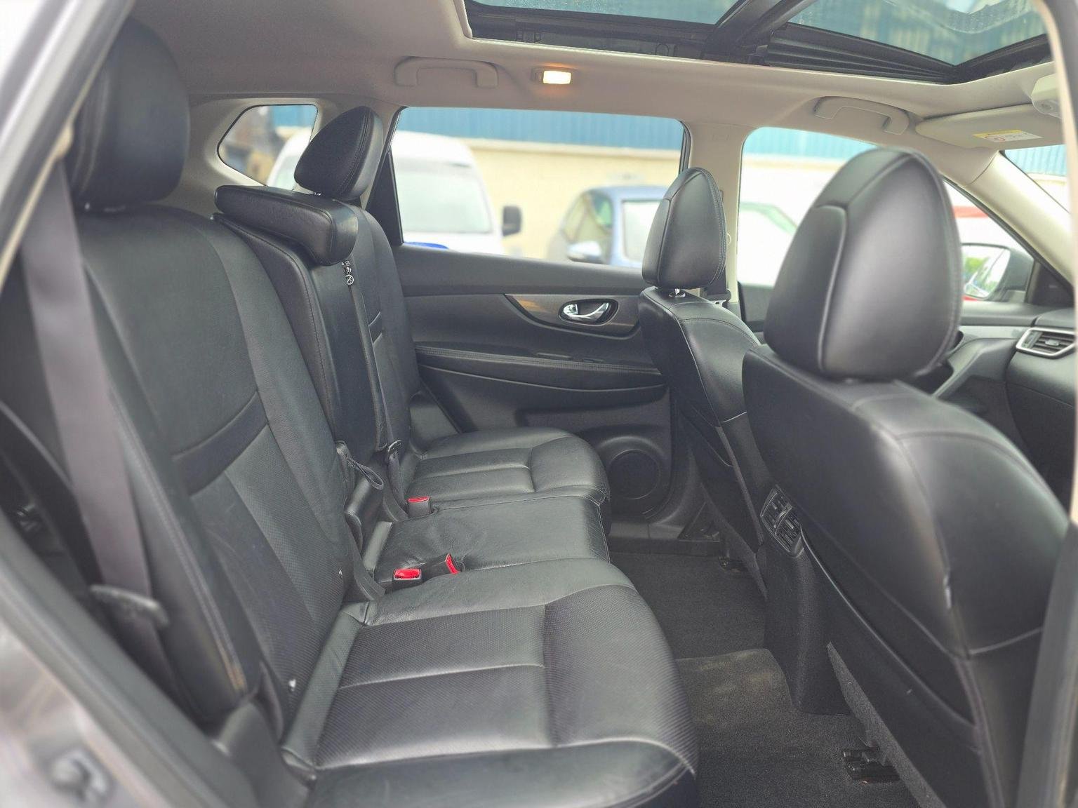 Nissan X Trail