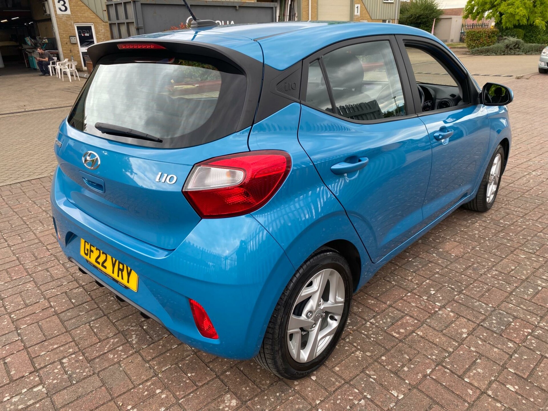 Hyundai i10