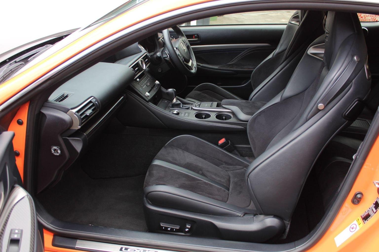 Lexus RC