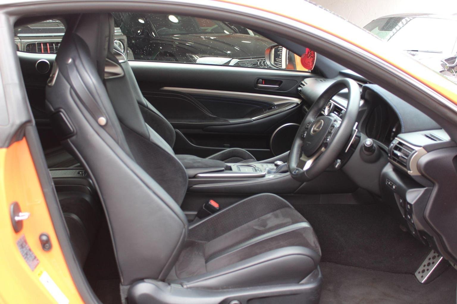 Lexus RC