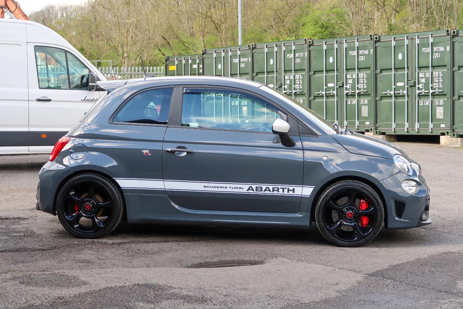 Abarth 595