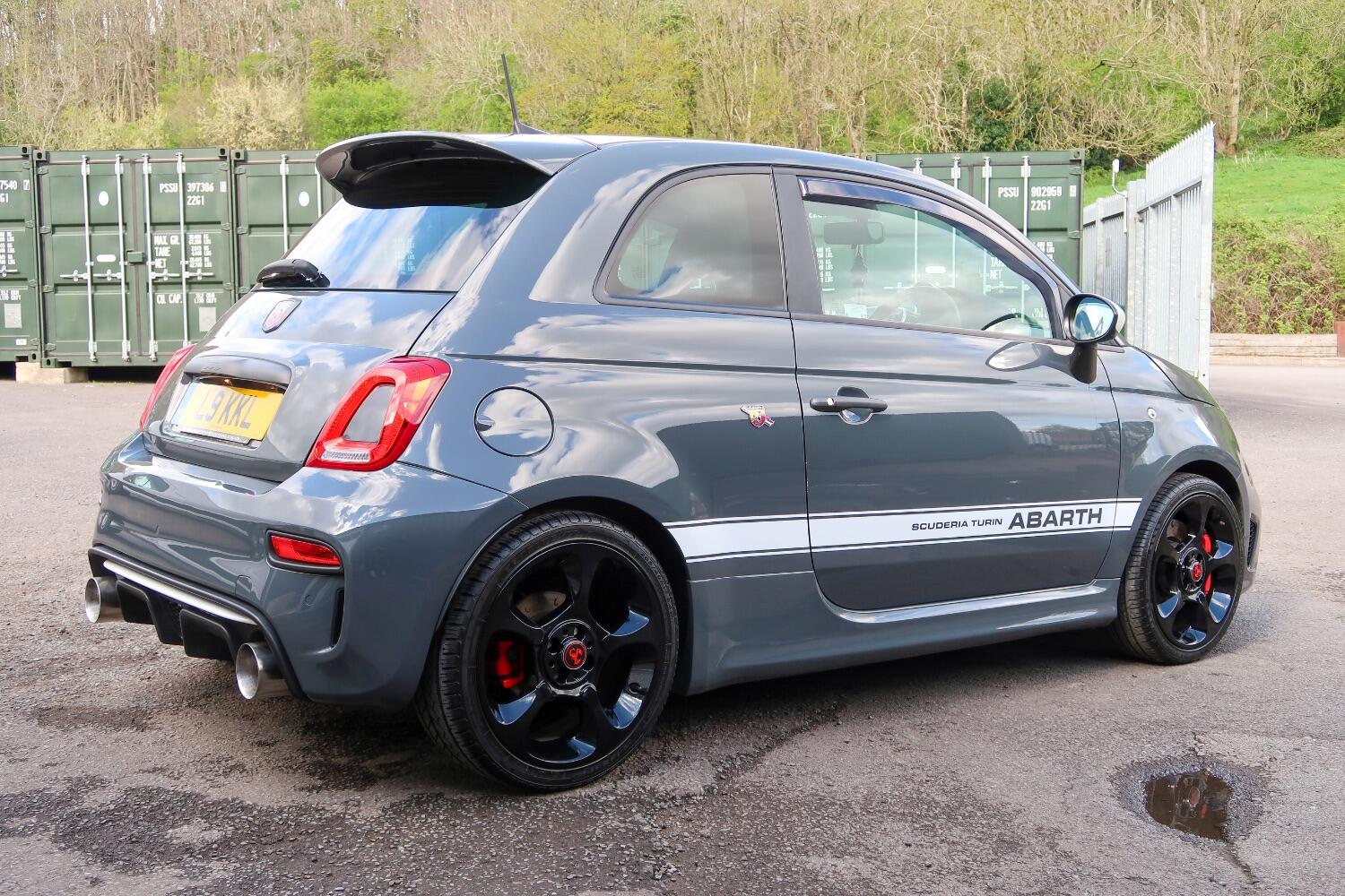 Abarth 595