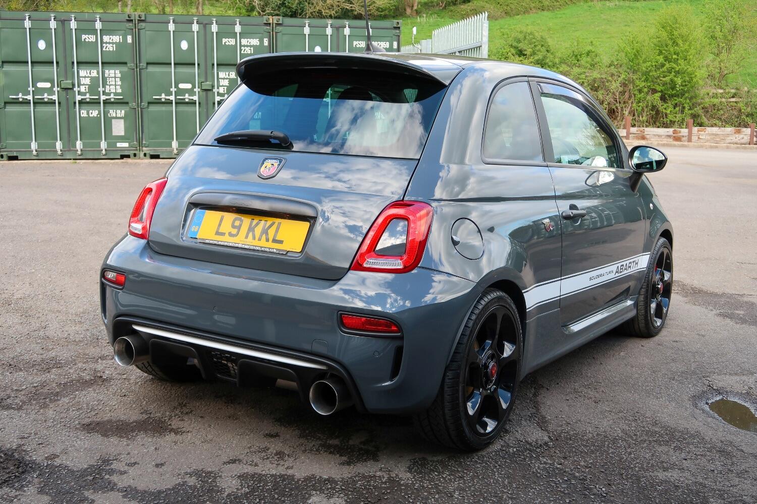 Abarth 595