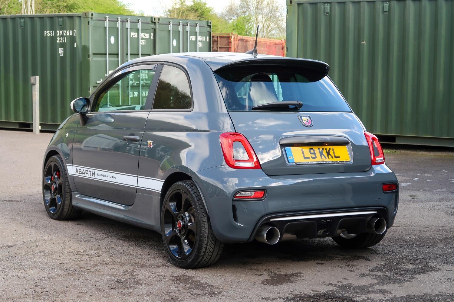Abarth 595