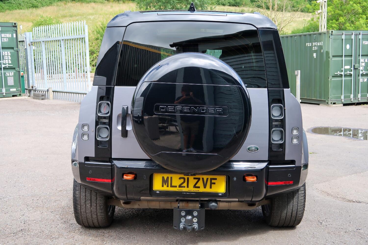 Land Rover 90