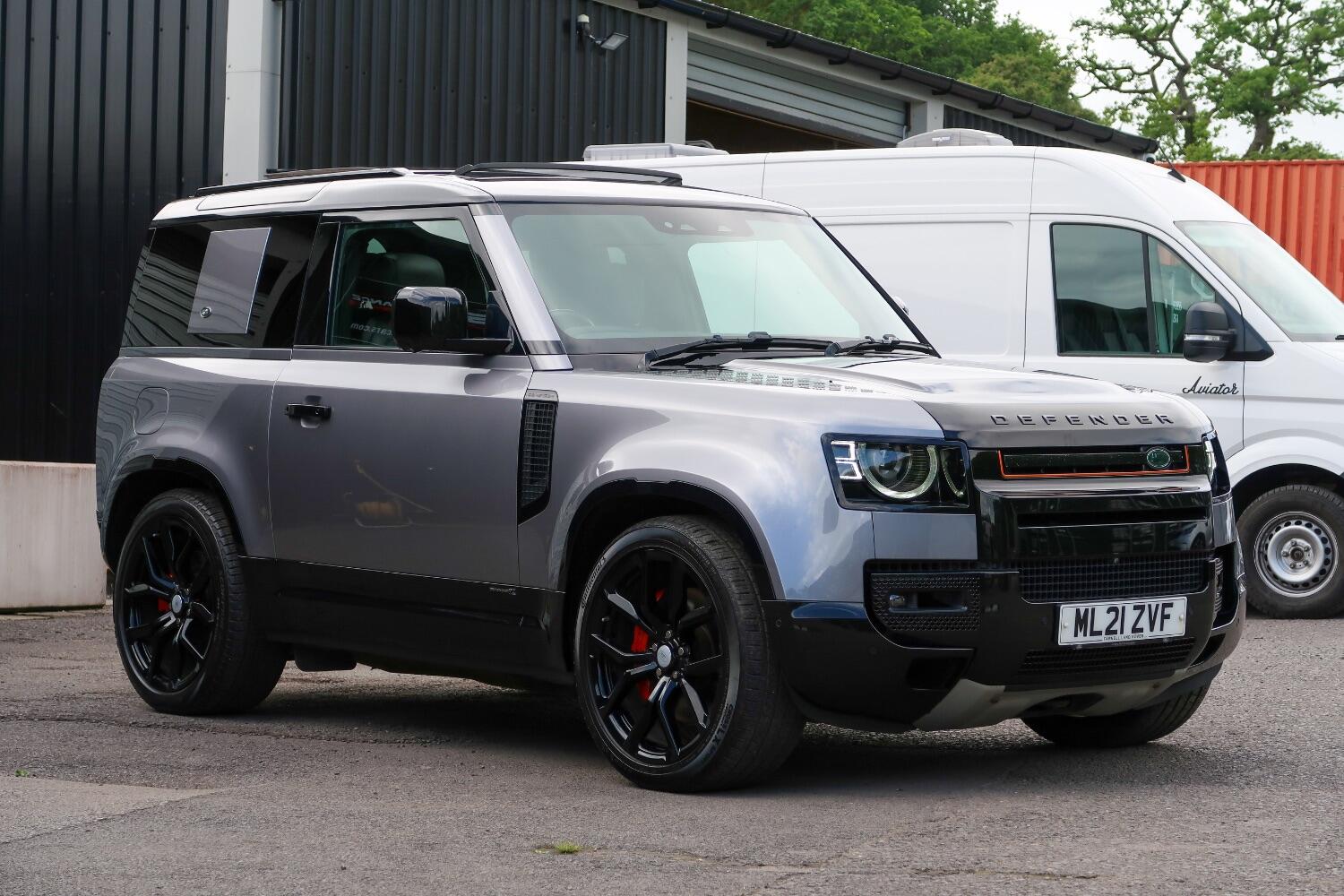 Land Rover 90