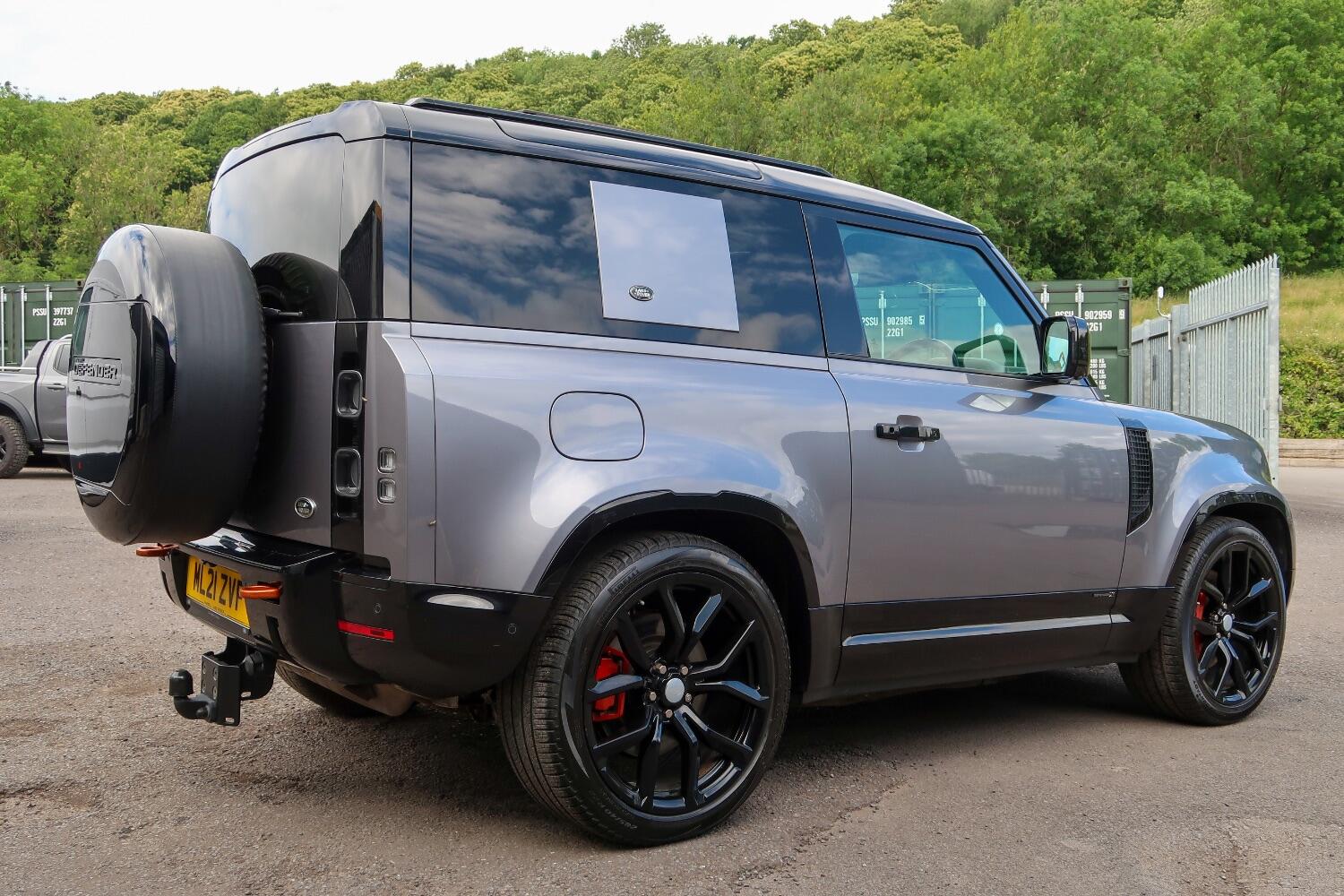 Land Rover 90