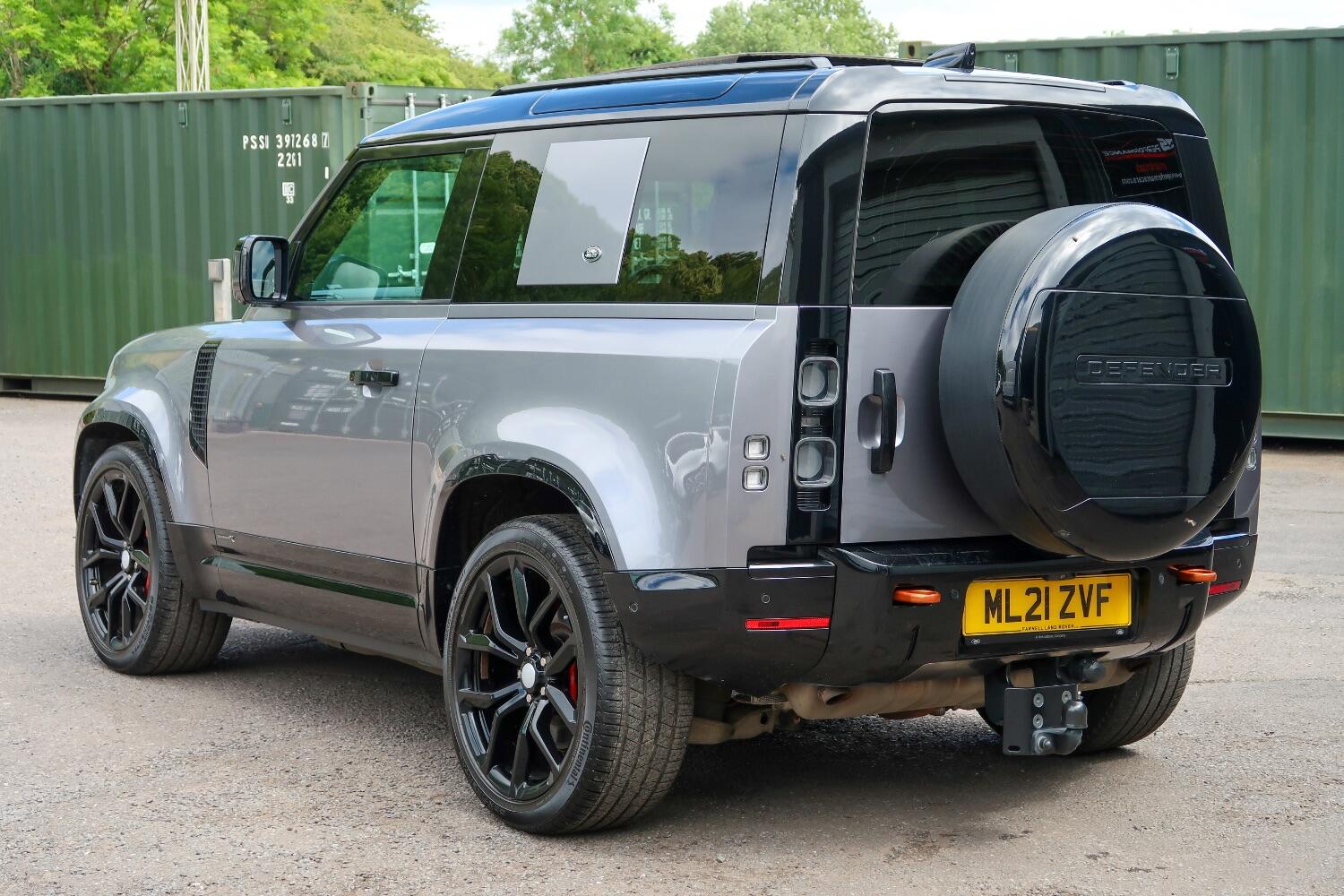 Land Rover 90