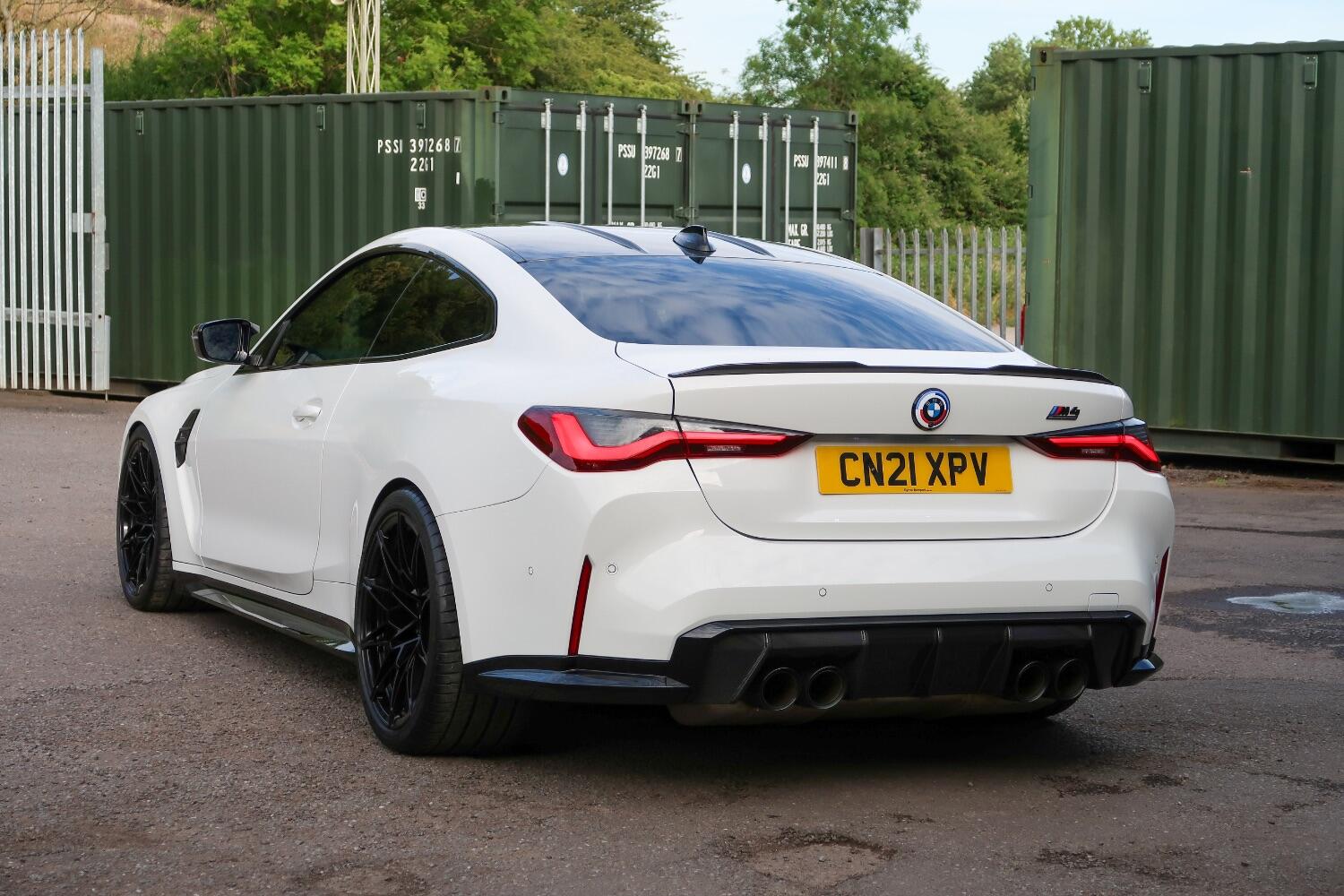 BMW M4