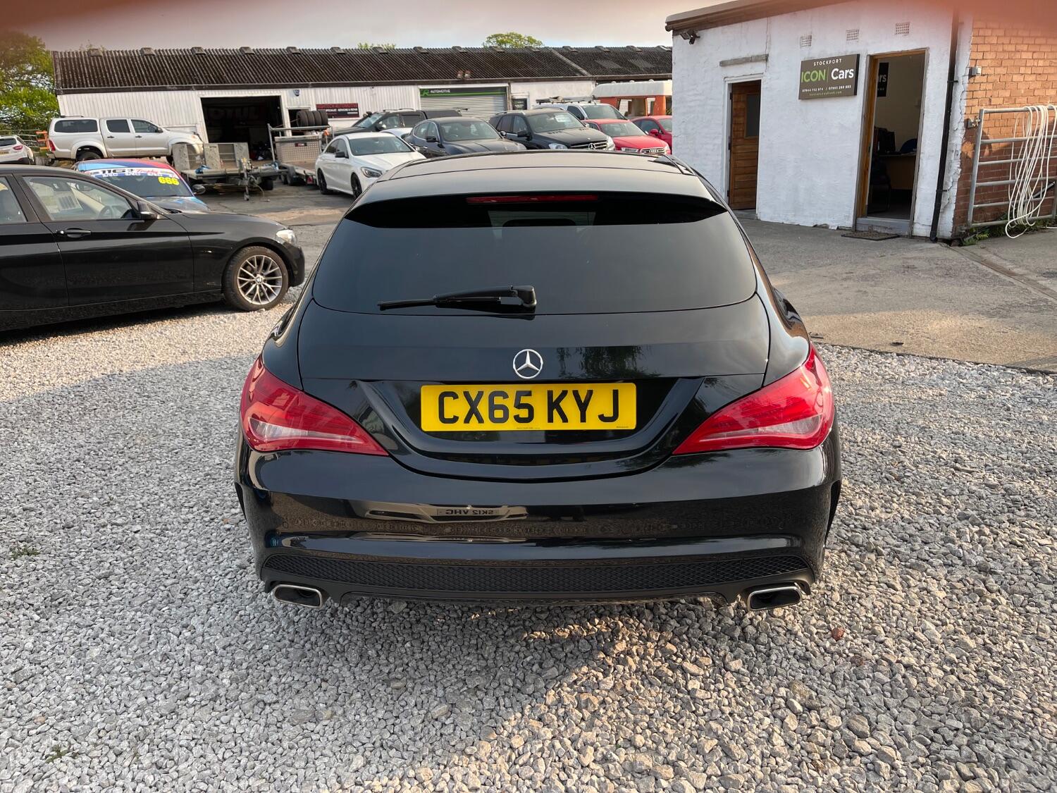 Mercedes Benz CLA