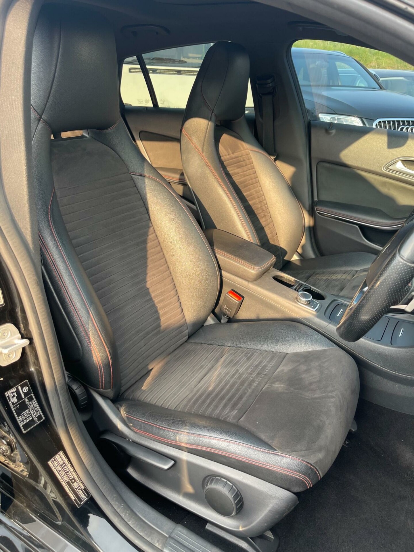 Mercedes Benz CLA