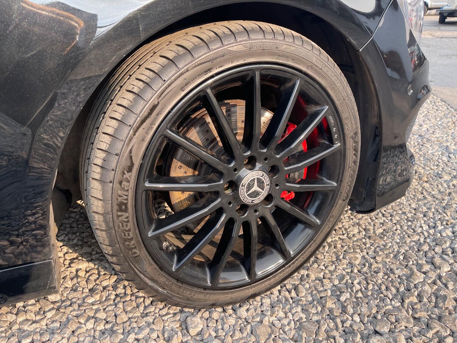 Mercedes Benz CLA