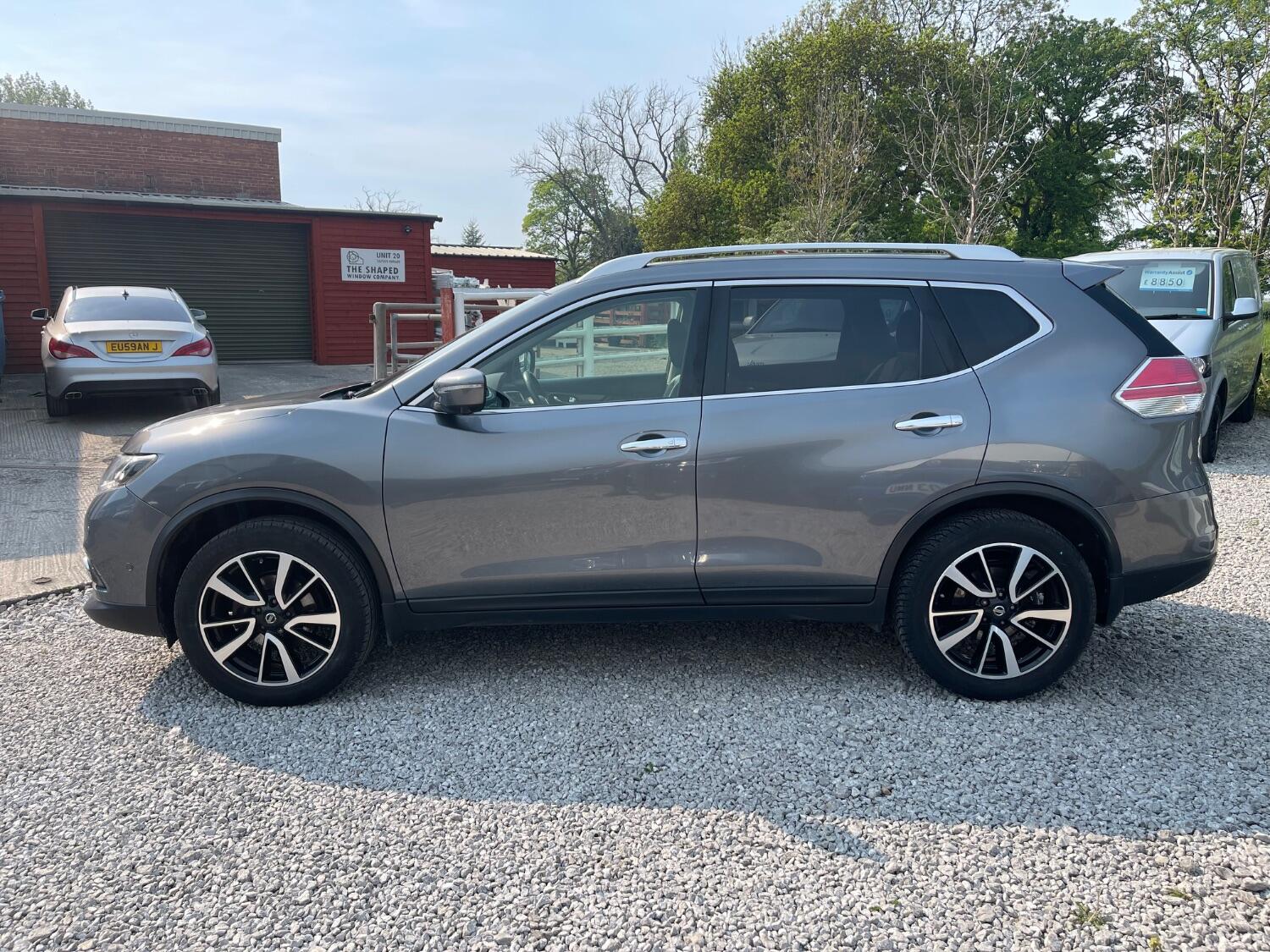 Nissan X Trail