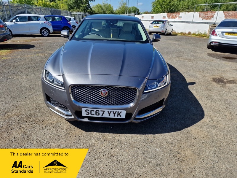 Jaguar XF