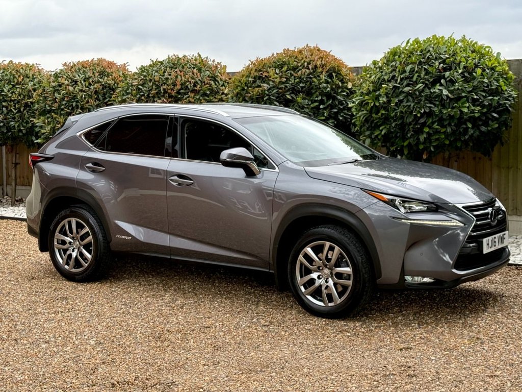 Lexus NX 300h
