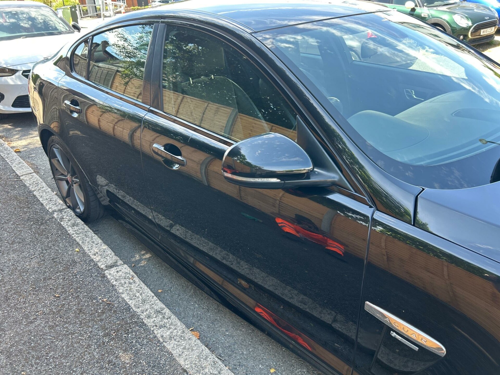 Jaguar XF