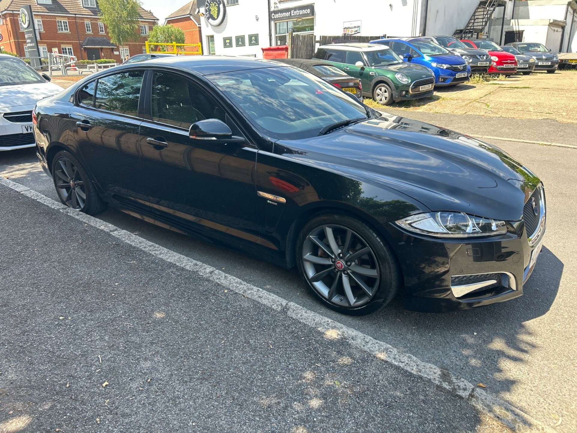 Jaguar XF