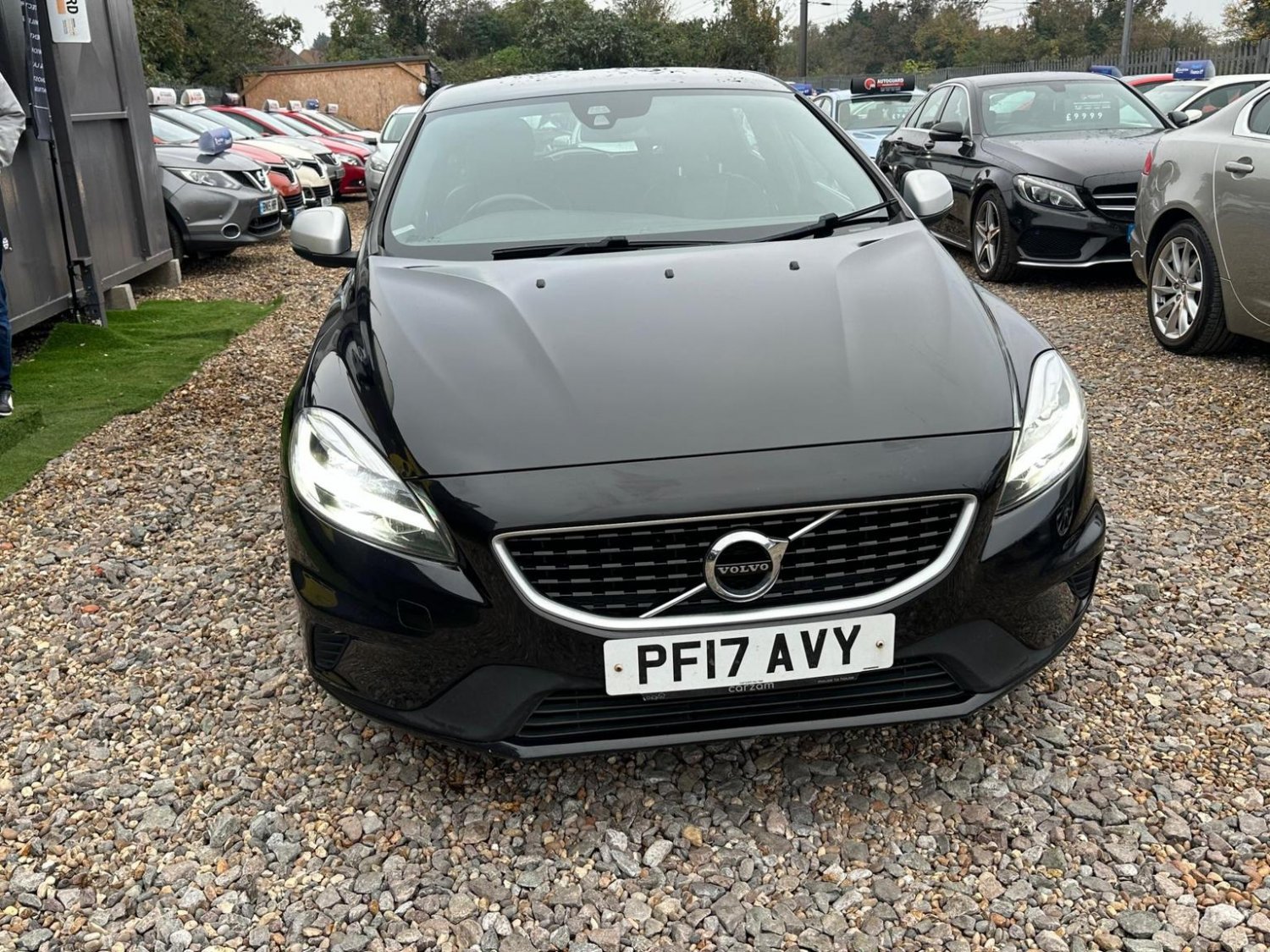 Volvo V40