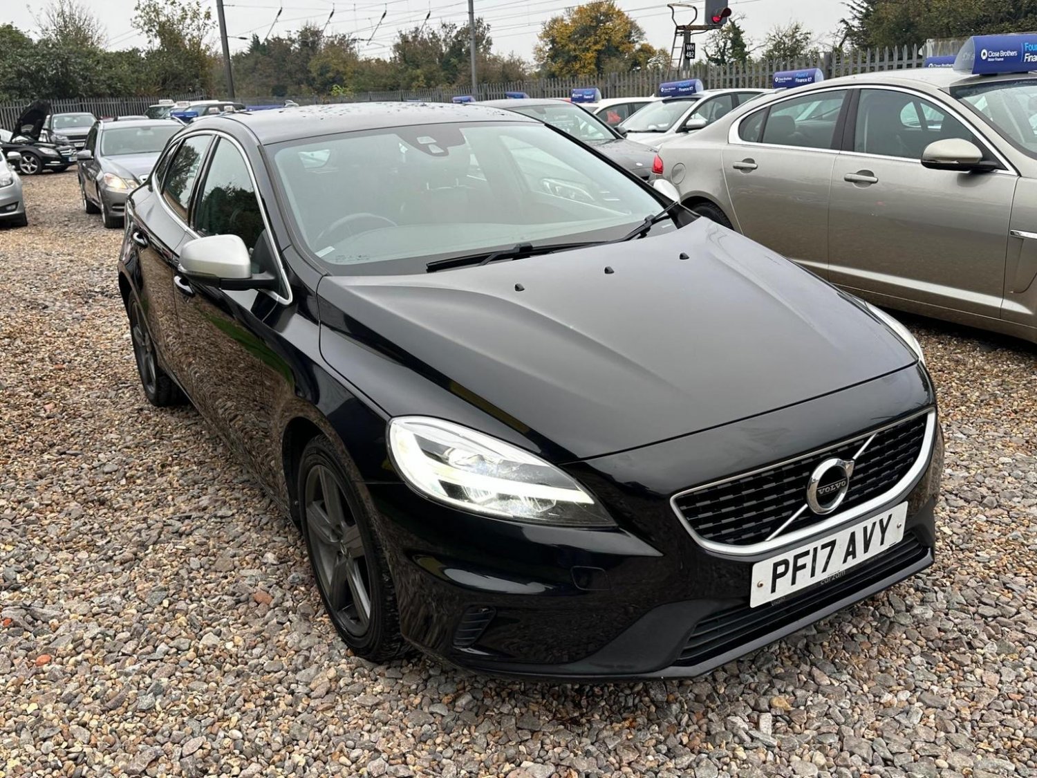 Volvo V40