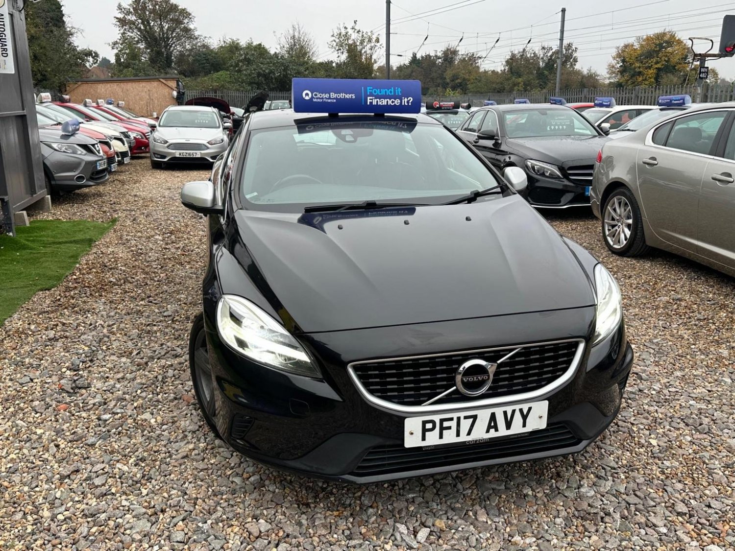 Volvo V40