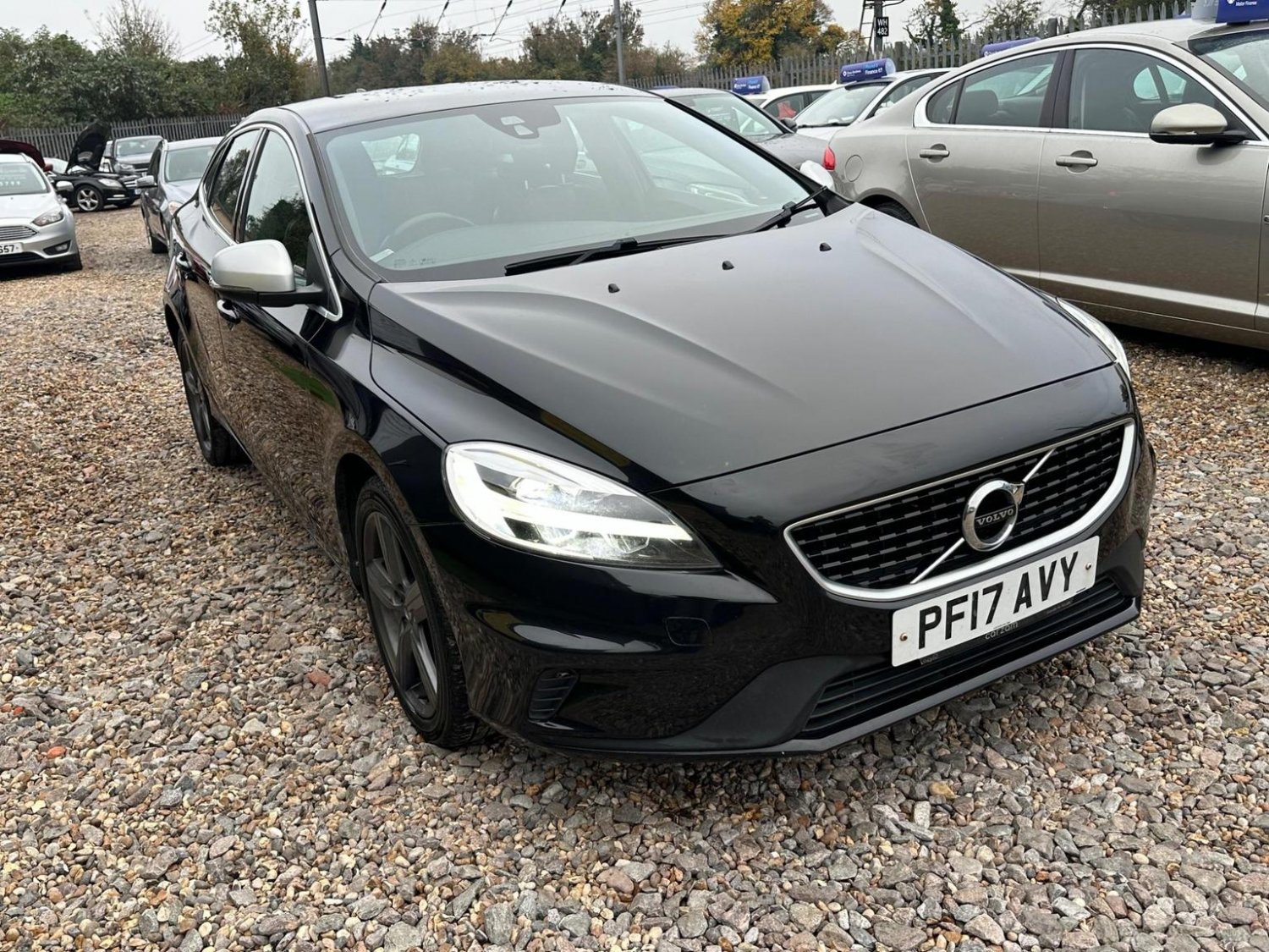 Volvo V40
