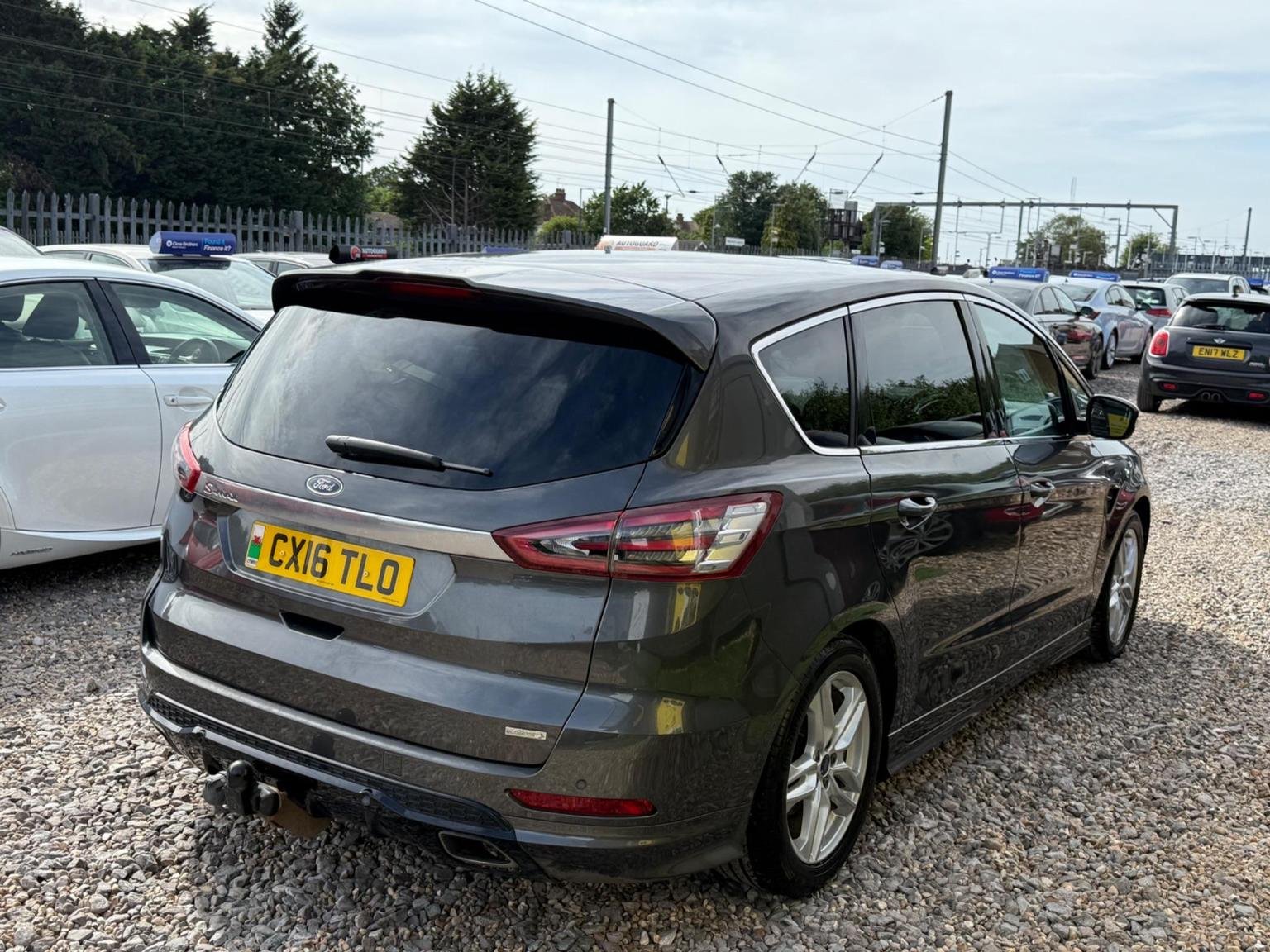 Ford S Max