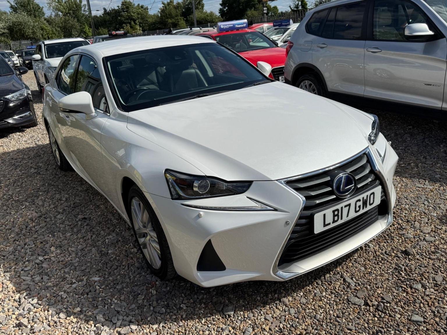 Lexus IS