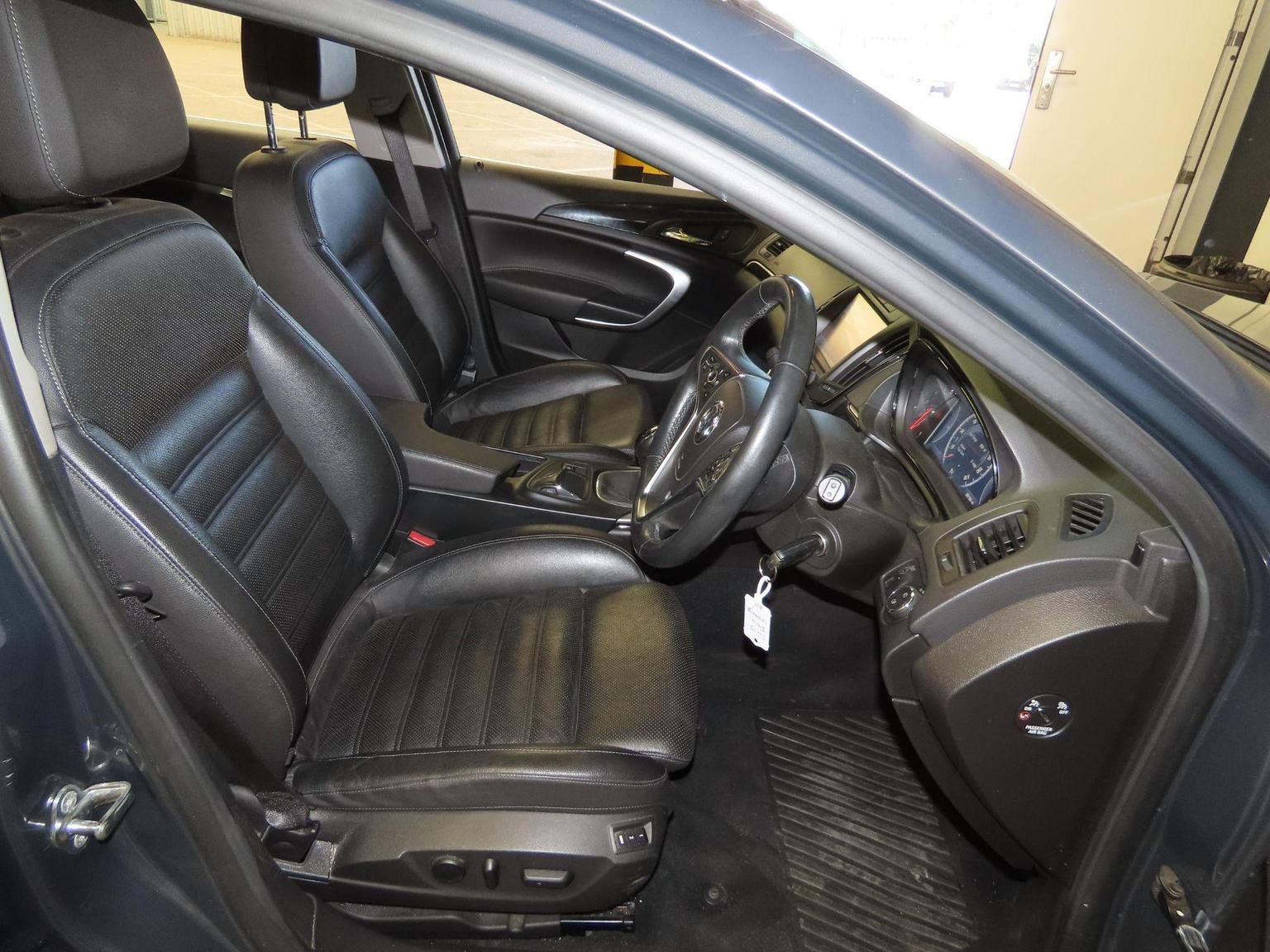 Vauxhall Insignia