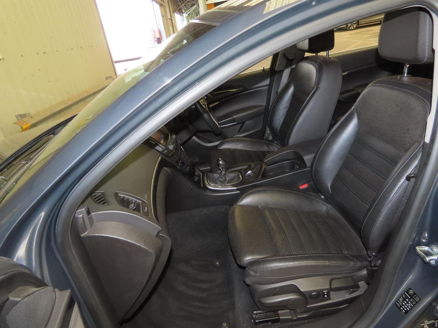 Vauxhall Insignia